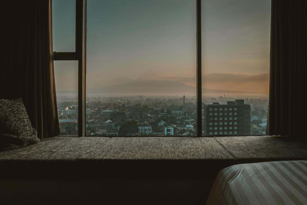 ホテル プランカ ウッタラ Kejayan エクステリア 写真